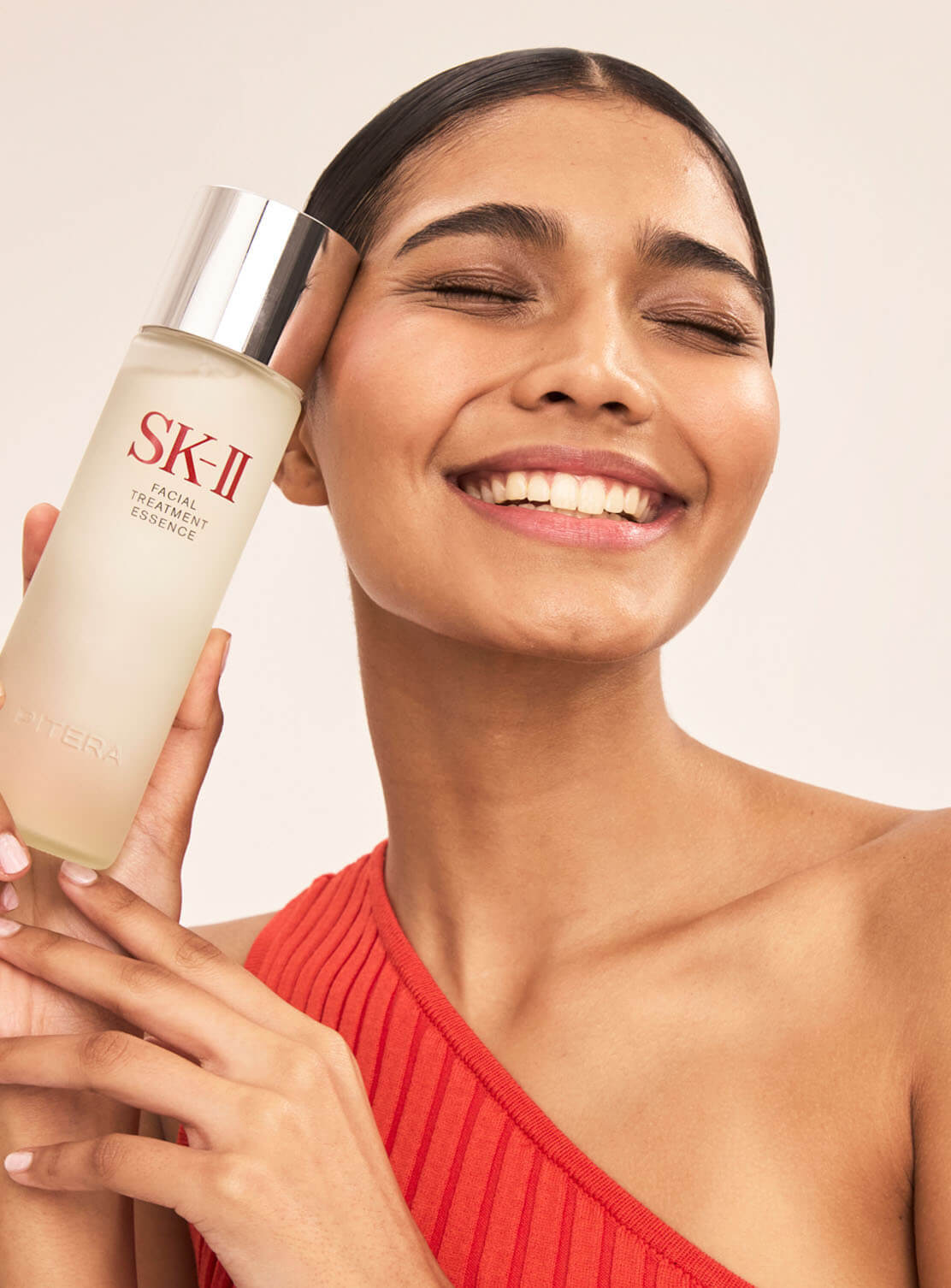 SK-II Did you know that your pores are larger in the morning than at night